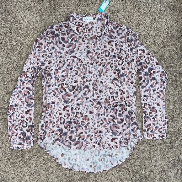 Bella Dahl Relaxed Buttondown - Picture 4 of 6